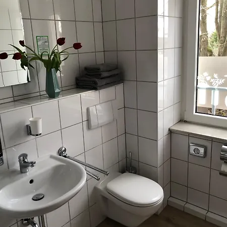 ホテル Zur Koeppe 3*