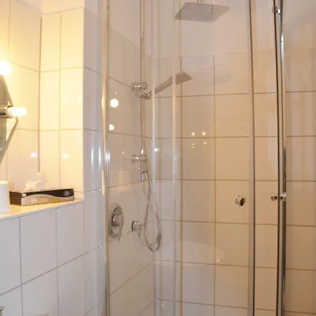 Zur Koeppe Hotel Bad Klosterlausnitz