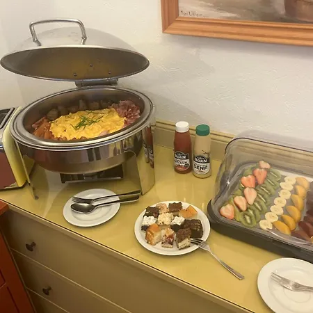 Alojamento de Acomodação e Pequeno-almoço Zur Koeppe