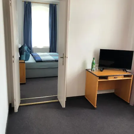 Zur Koeppe 3*