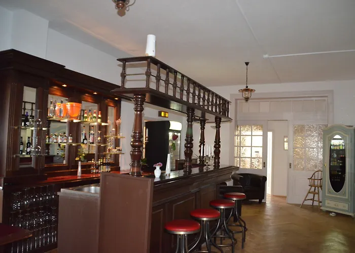 Otel Zur Koeppe Bad Klosterlausnitz